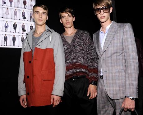 Gucci, an English man in Milan [backstage pics] [MilanoModaUomo SS 2012]