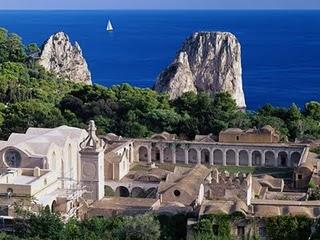PROFUMI E GIARDINI Un progetto per la Certosa di Capri