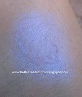 Essence: Holographic Eyeshadow 02 Lilac