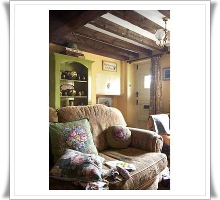 Appuntamento al cottage:a floral cottage.. Appuntamento al cottage:a floral cottage..