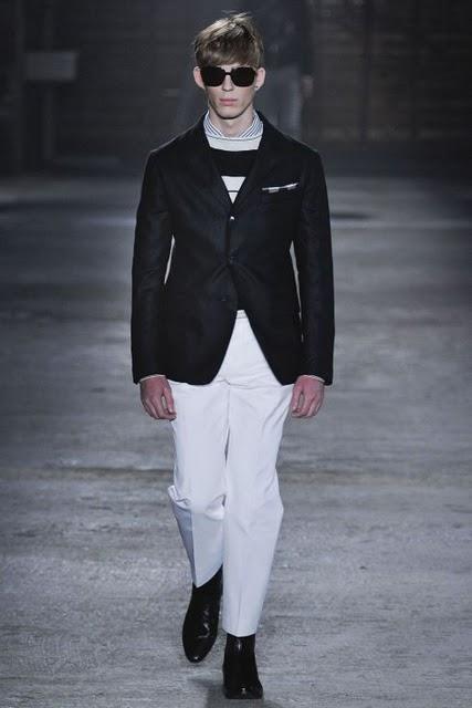 [Fashion Show] Milano Moda Uomo: Alexander McQueen P/E 2012