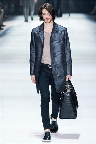 [Fashion Show] Milano Moda Uomo: Gucci P/E 2012