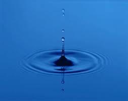 Giocare all'aria aperta: acqua, aria, terra! Giocare all'aria aperta: acqua, aria, terra!