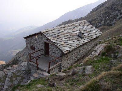 Cappella Visitazione- Rifugio Fornetto -2130mt.- (Castelnuovo Nigra)