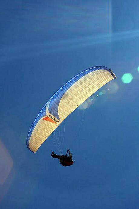 Parapendio: l'Italia campione dEuropa all'assalto del mondo.