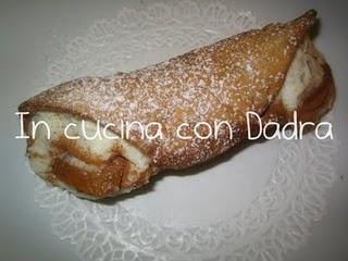 Il Cannolo siciliano alla ricotta...