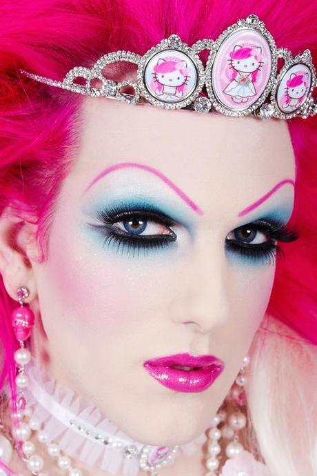 Drag Queen Make Up !