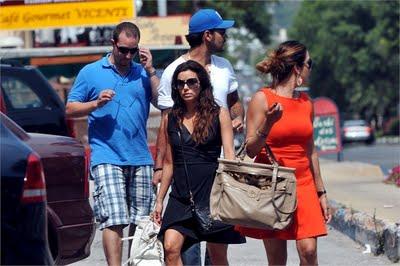 Marbella: Eduardo Cruz e Eva Longoria da casalinga disperata a natante spiaggiata! Marbella: Eduardo Cruz e Eva Longoria da casalinga disperata a natante spiaggiata!