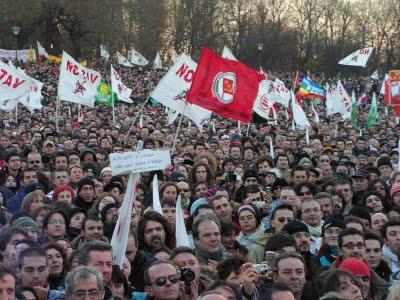 In Val di Susa c'è una guerra. E nessun telegiornale sta dicendo la verità