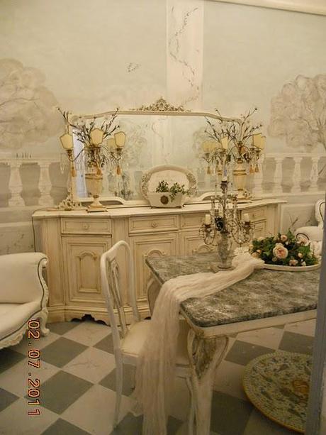 Atelier d' Arte Shabby è Chic! La stanza con i trompe l' oeil! Atelier d' Arte Shabby è Chic! La stanza con i trompe l' oeil!