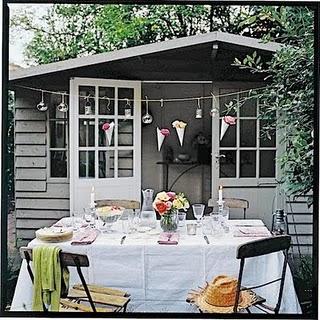 Garden shed_ capanno per gli attrezzi ma chic Garden shed_ capanno per gli attrezzi ma chic