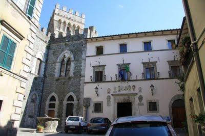 dalla finestra del Sindaco di San Casciano dei Bagni dalla finestra del Sindaco di San Casciano dei Bagni