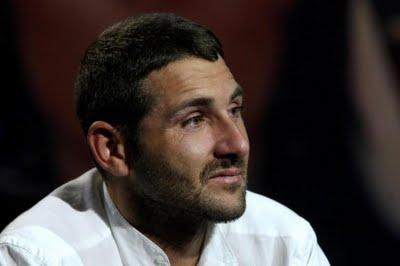 n. 1230 - L'uomo fedifrago del momento n. 1230 - L'uomo fedifrago del momento