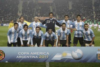 Messi litiga con Burdisso, clima rovente per l'Argentina durante la Coppa America