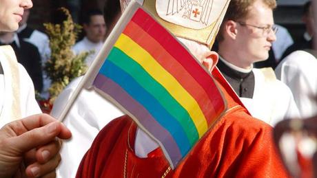 Vaticano vs l'ONU - I diritti gay non sono diritti umani