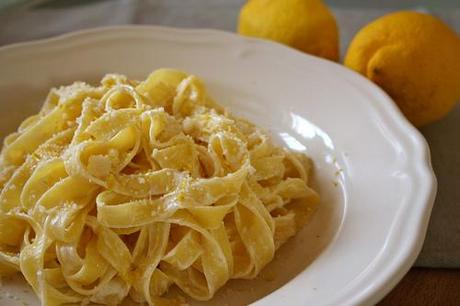 Tagliatelle profumate al limone IMG_4607