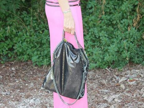 Fucsia and Rock Details