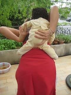 Come usare il Mei Tai sulla schiena. Modalità di carico 2 Come usare il Mei Tai sulla schiena. Modalità di carico 2