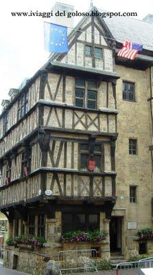 UN VIAGGIO & UNA RICETTA UN VIAGGIO & UNA RICETTA