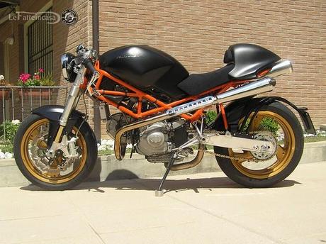 Le Fatteincasa : Maleducata by Tazio Le Fatteincasa : Maleducata by Tazio