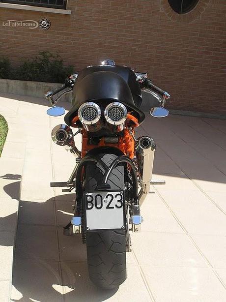 Le Fatteincasa : Maleducata by Tazio Le Fatteincasa : Maleducata by Tazio