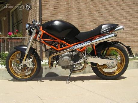 Le Fatteincasa : Maleducata by Tazio Le Fatteincasa : Maleducata by Tazio