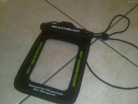 10072010004 Review: BeachBuoy-Custodia impermeabile