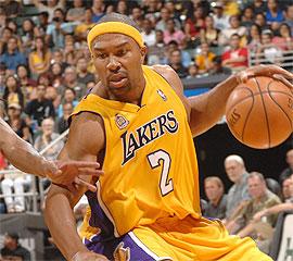 Fisher resta ai Lakers!