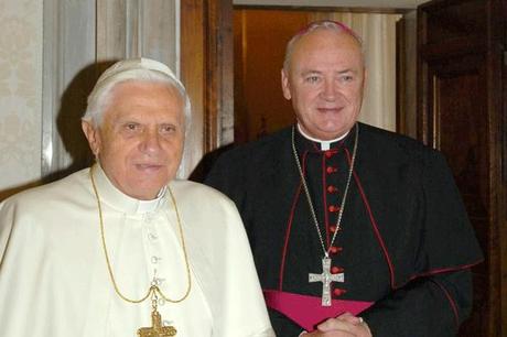 Il vescovo Magee ha deliberatamente mentito sui casi di abusi su minori da parte di preti
