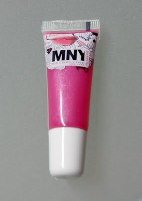 A close up  on male up n°10: MNY My tube Gloss n 297