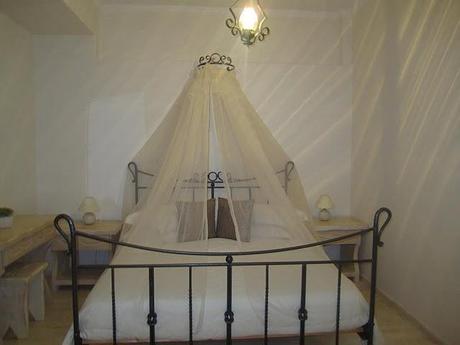 Trip to Santorini and the wonderful Accomodation... Trip to Santorini and the wonderful Accomodation...