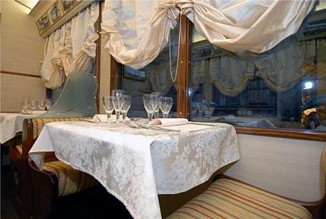 Mangiapregaparla ATMosfera.jpg ATMosfera, un ristorante sul tram