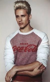 Leebo Freeman in D&G; su Indie Magazine Leebo Freeman in D&G; su Indie Magazine