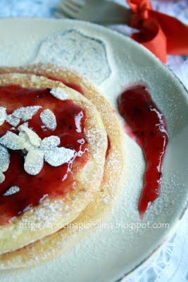 Pancakes ai cranberry, la colazione delle feste!