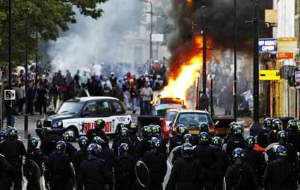 Londra-qualche-giorno-fa Guerriglia Londra: tutta colpa di Grand Theft Auto