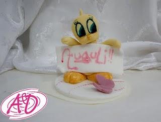 Cake topper: Titty e la pasta di zucchero