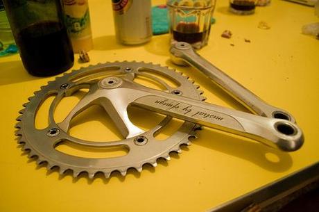 Ofmega mistral ultra rare track crankset in my kitchen by Benvenga analog solution