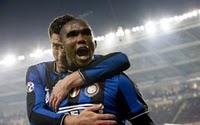 Inter. Eto’o all’Anzhi. In arrivo Forlan?