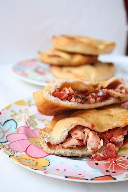 Tiella di polipi...ma anche di scarola...e di cozze Tiella di polipi...ma anche di scarola...e di cozze