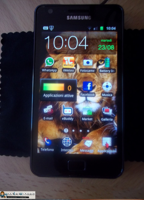 Immagine 5 Pellicola Invisible Shield per Samsung Galaxy S 2 | Recensione YourLifeUpdated