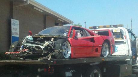 Ferrari Houston on Wreckage Of Ferrari F40 That Crashed In Houston  Texas