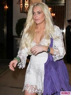 Lindsay Lohan in Dolce & Gabbana a spasso per New York City