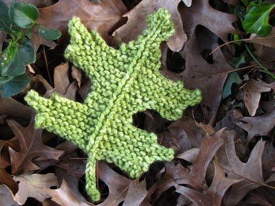 Modelli a maglia: le foglie
