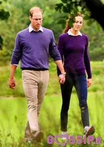 William d”Inghilterra e Kate Middleton a spasso nel bosco.