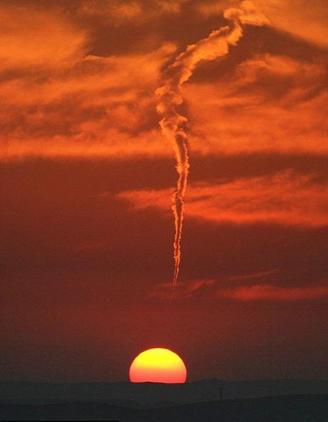 FOTO: Il tornado nel deserto, ma in realtà è...