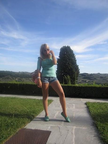 Really strange for me ;)......Mocassin!! Really strange for me ;)......Mocassin!!