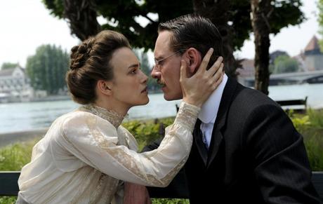 Venezia.68.”A dangerous method”: Cronenberg soccombe dinnanzi a  Freud e Jung