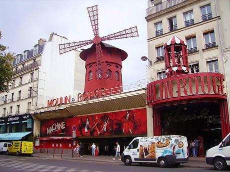 PARIGI - I QUARTIERI , I NEGOZI VINTAGE E DOVE MANGIARE