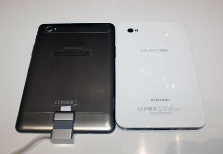 Confronto Samsung Galaxy Tab 7.7 / Galaxy Tab 7 : Vedere le differenze – Foto