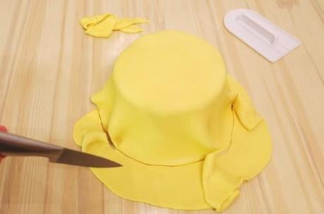 TUTORIAL: come rivestire una torta con pasta di zucchero – parte II